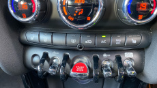 MINI Hatchback 1.5 Cooper Classic 5dr Auto Petrol Hatchback